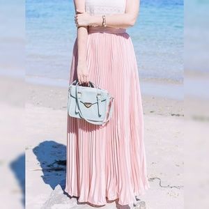 💛 SHEIN Pink Pleated Lined Maxi Skirt Size Small